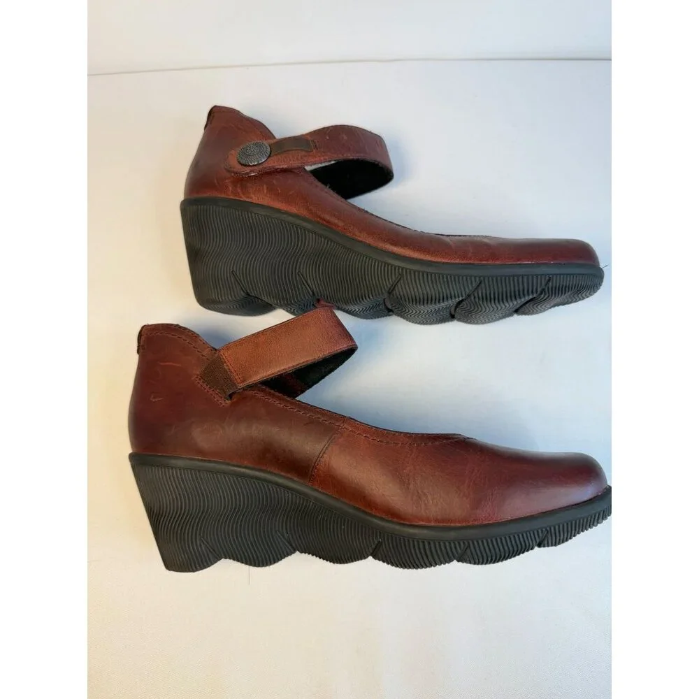 Cobb Hill Revhalo Women's Mary Jane Wedge Heel Size 9M Burgundy Cushion Shoes - Picture 8 of 12